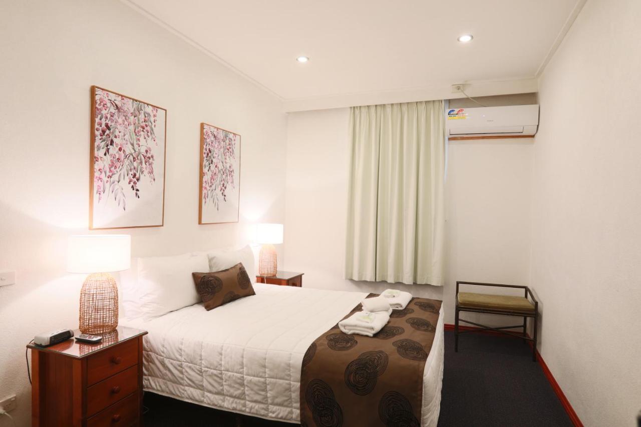 The Esplanade Motel Lakes Entrance Ngoại thất bức ảnh