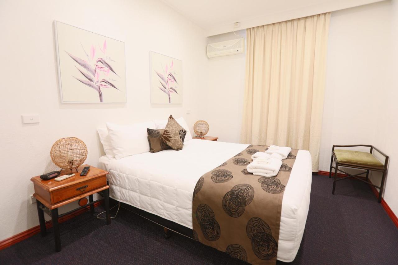 The Esplanade Motel Lakes Entrance Ngoại thất bức ảnh