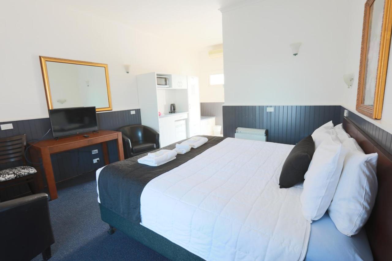 The Esplanade Motel Lakes Entrance Ngoại thất bức ảnh