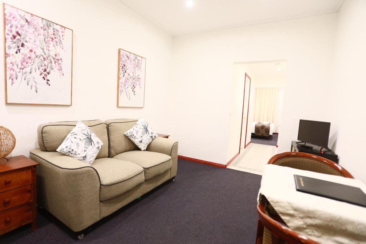 The Esplanade Motel Lakes Entrance Ngoại thất bức ảnh