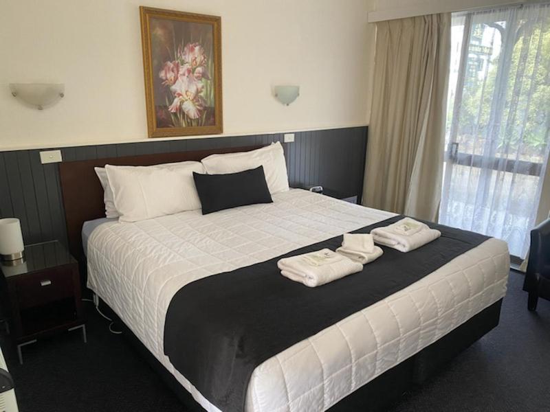 The Esplanade Motel Lakes Entrance Ngoại thất bức ảnh